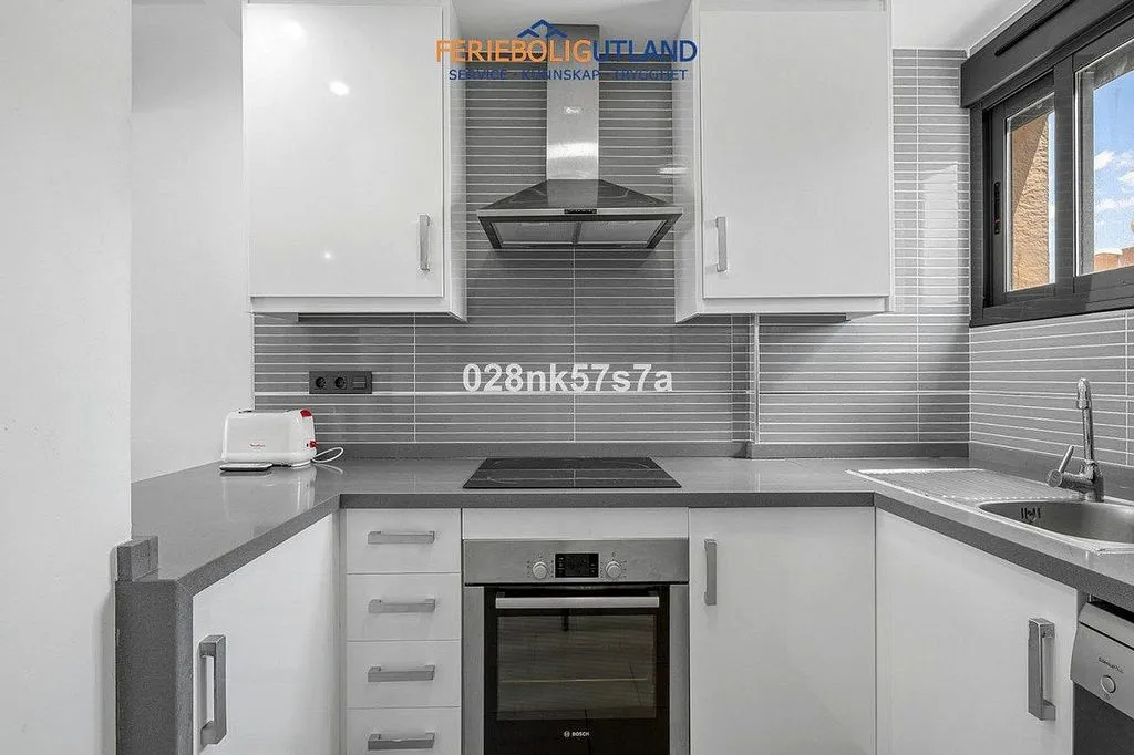 Cuisine - T2 Apartment with Pool in Cabo Roig