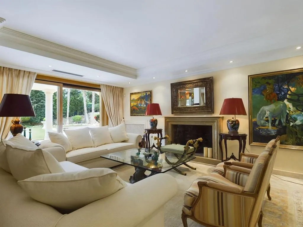 Séjour - Luxury Villa with Pool in Nueva Andalucia