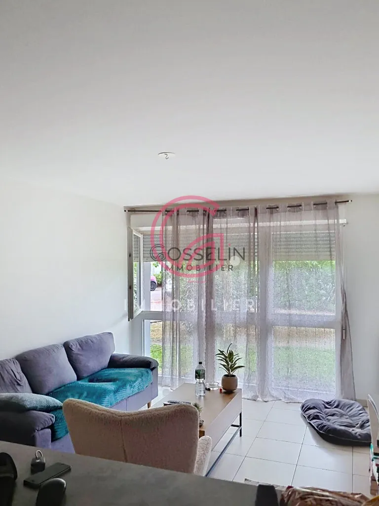 Living Room - 2-Bedroom Flat with Parking in La Teste de Buch