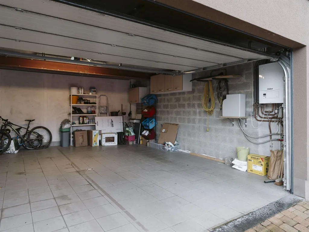 Garage - Duplex avec Terrasse Sud à Aubange
