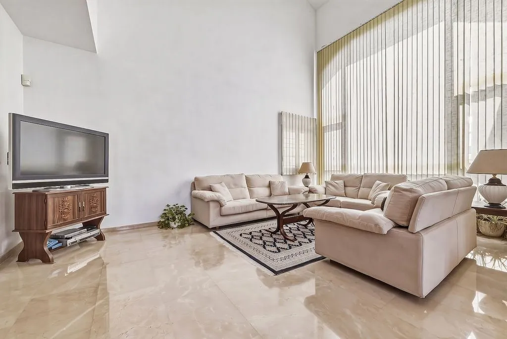 Elutuba - Chalet with Pool and Terrace in Torrequebrada