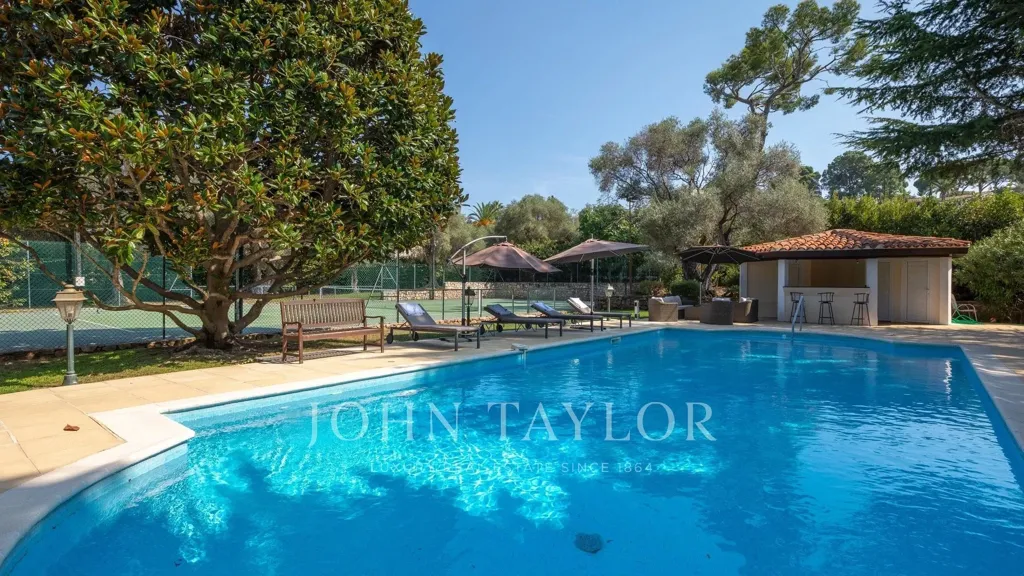 Pool - 1930s Residence with Sea View in Cap d’Antibes