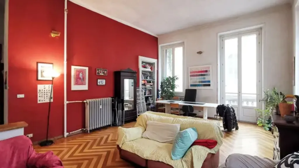 Elutuba - Spacious Apartment with Triple Exposure in Turin