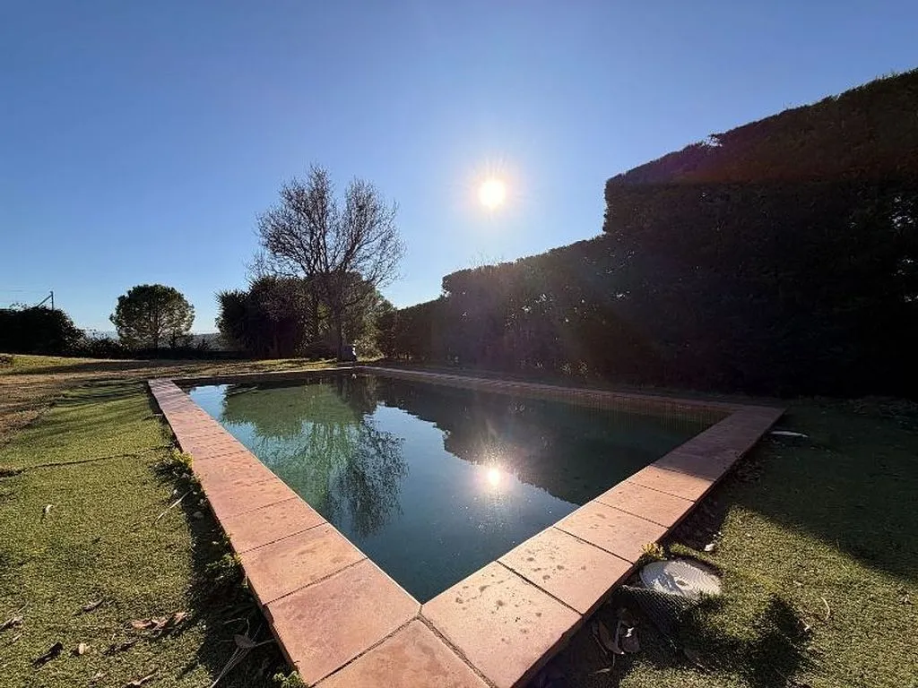 Bassein - Luxury Stone House with Pool in Garrigoles