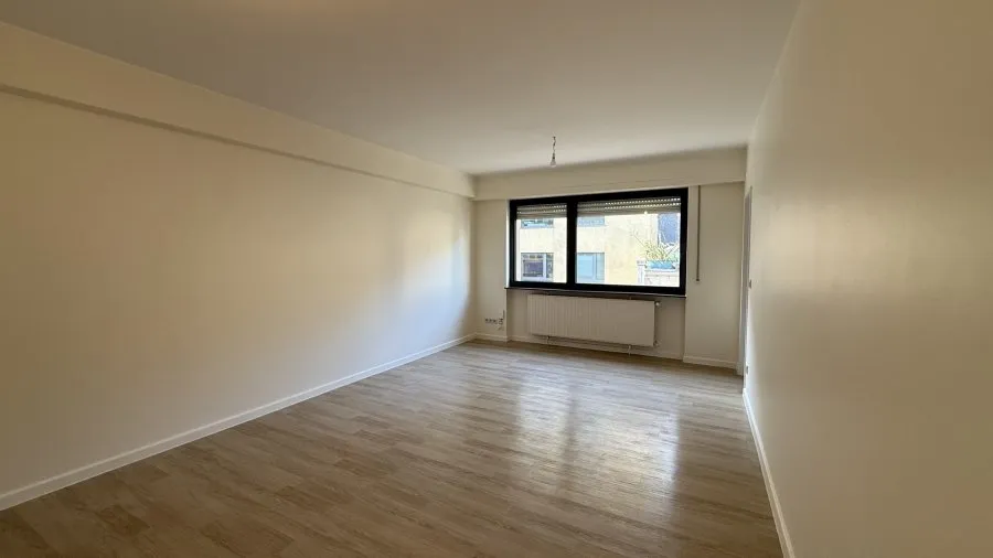 Pièces - Studio Lumineux avec Ascenseur à Luxembourg-Gare