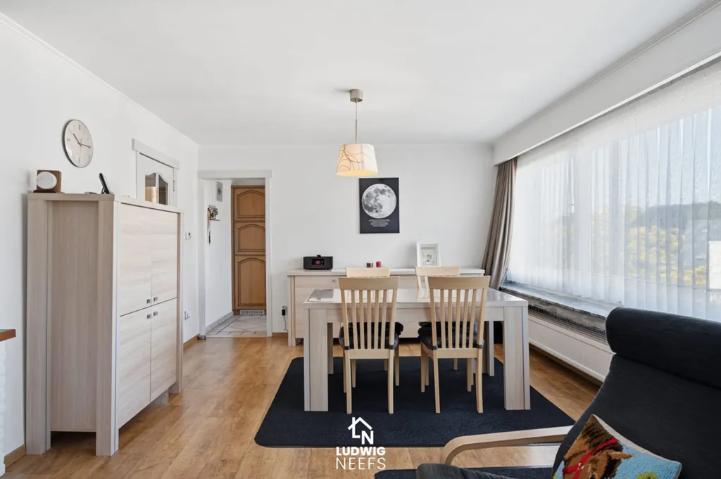 Söögituba - 2-Bedroom Apartment with Terrace in Duffel