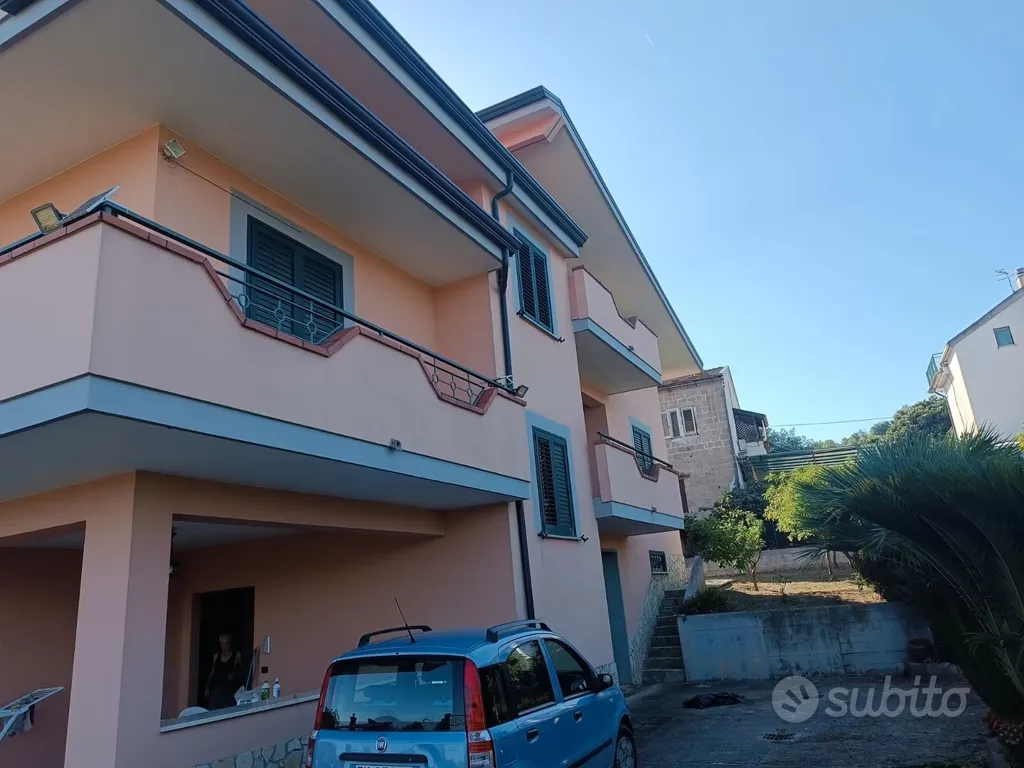 Esterno - Rear-Garden Villa in Recinted Area