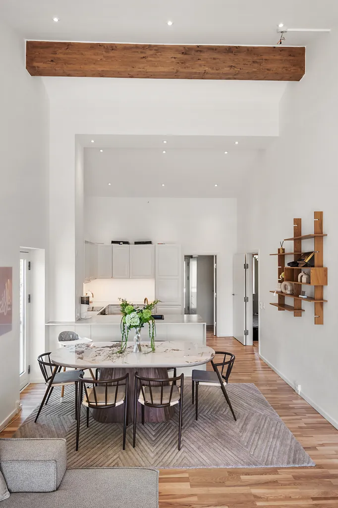 Salle à manger - Renovated 4-Bed Flat with Terrace in Farum