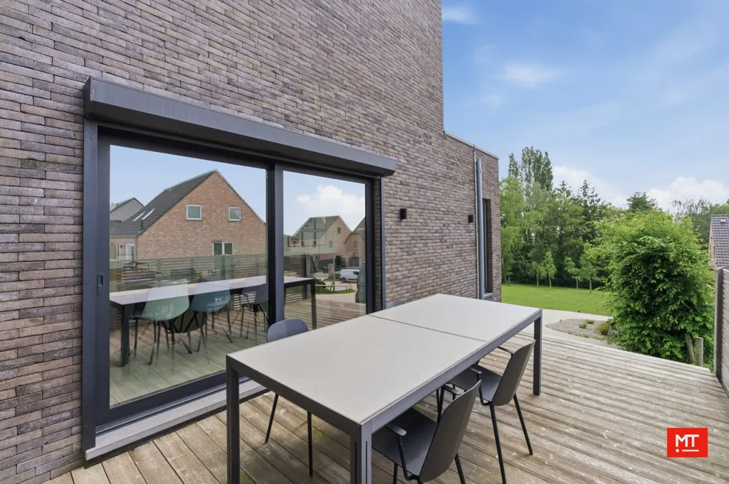 Terrass - House with Terrace in Beselare
