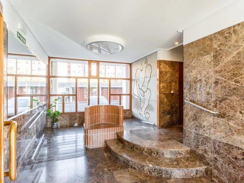 Entrée - High-Altitude Apartment with Views in Pamplona