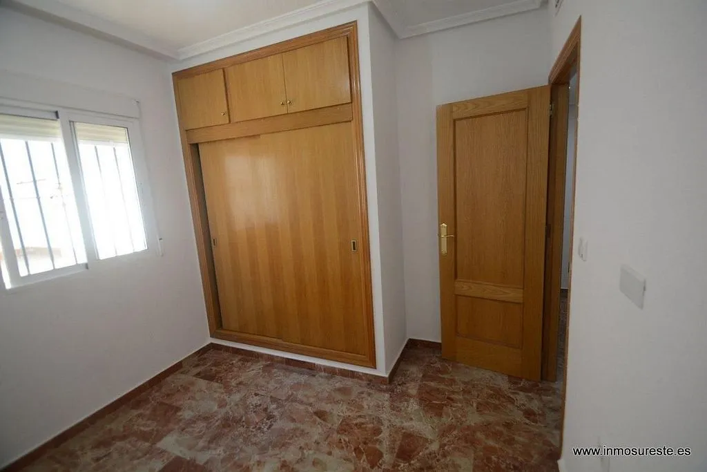 Pièces - Contemporary Flat with Private Patio in Orihuela
