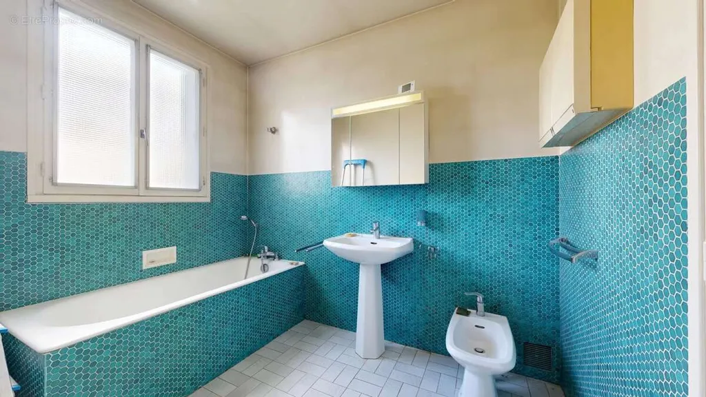 Vannitoad - Charming House with Garden in Gagny