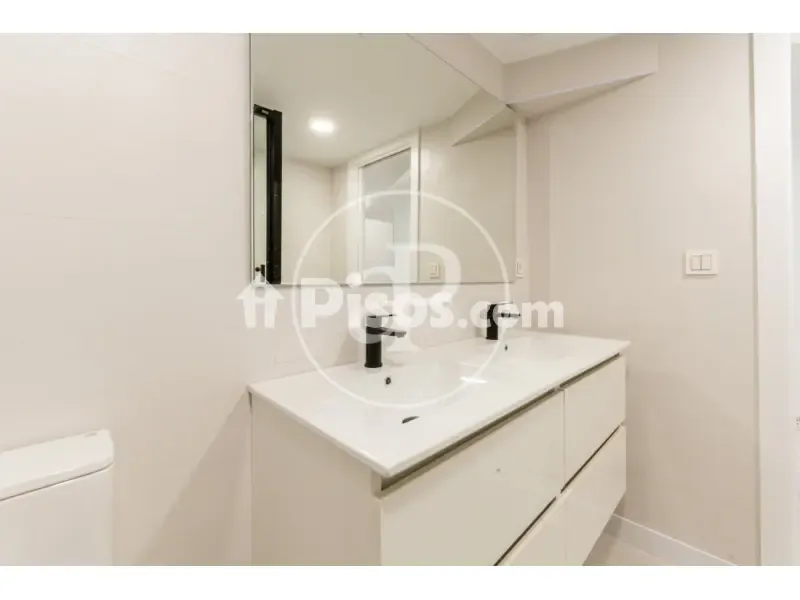 Bagni - Reformed Duplex with Pool in Arganzuela
