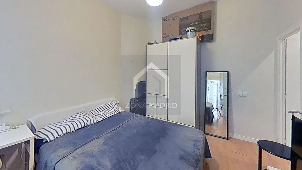 Chambres - Apartment with Balconies to Plaza de Chueca, Madrid