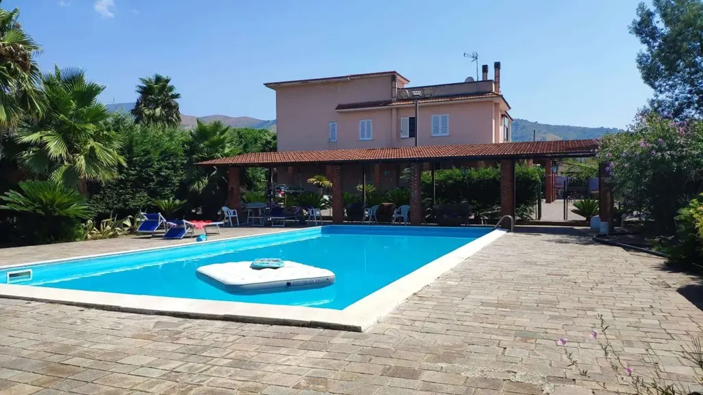 Bassein - Villa with Pool in Piedimonte, Sessa Aurunca