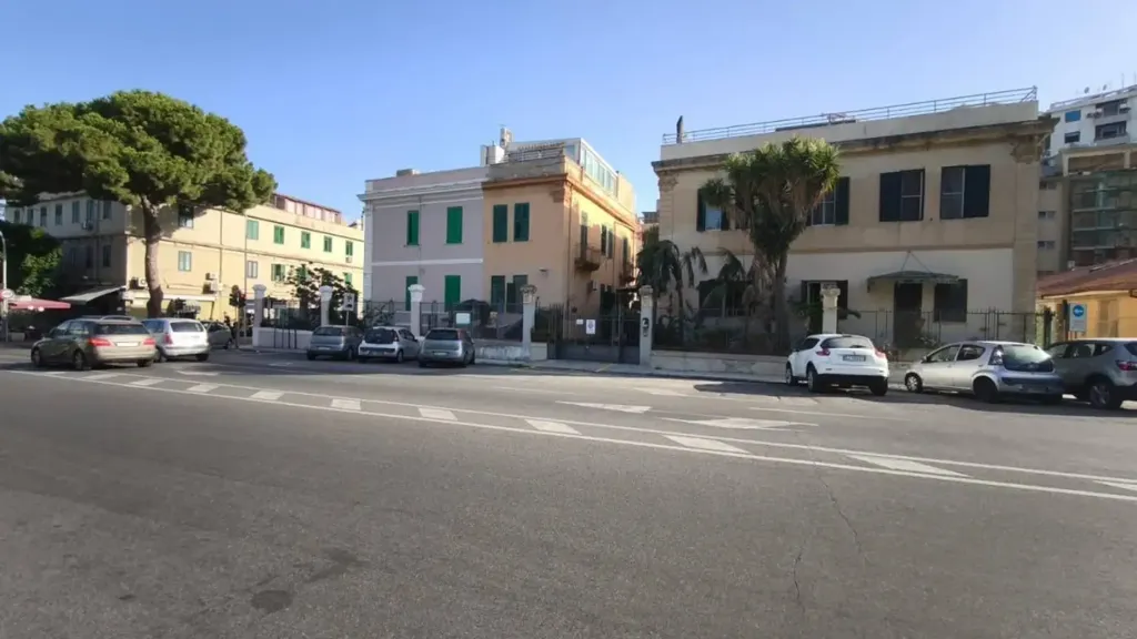 Välivaade - Modernised Two-Bedroom Apartment in Messina