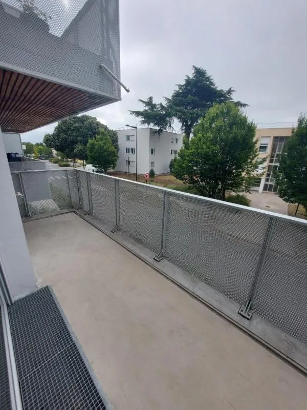 Balcon - Appartement T3 avec Balcon à Begles