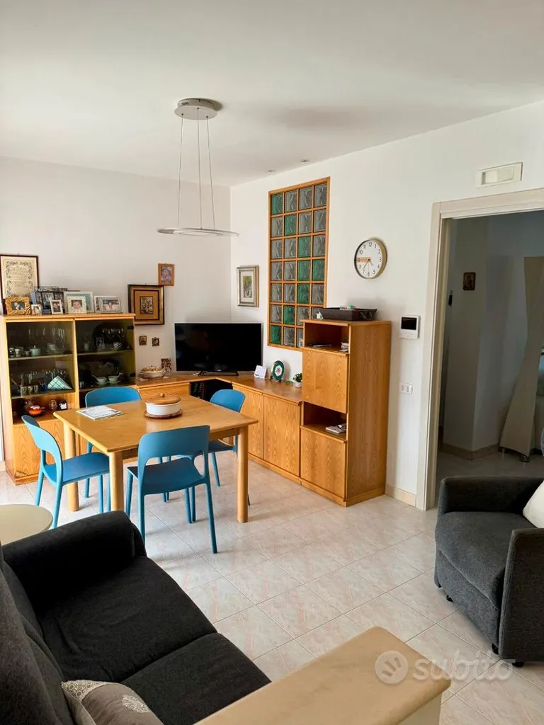 Elutuba - Apartment with Balcony in Central Zone