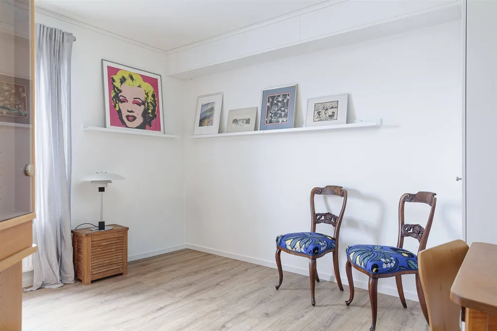 Living Room - Spacious Flat with Lift in Höganäs