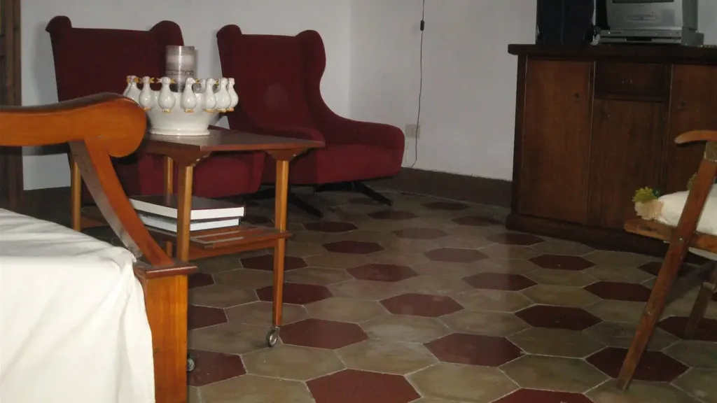 Elutuba - Rustic-Style Apartment in Scansano Centre