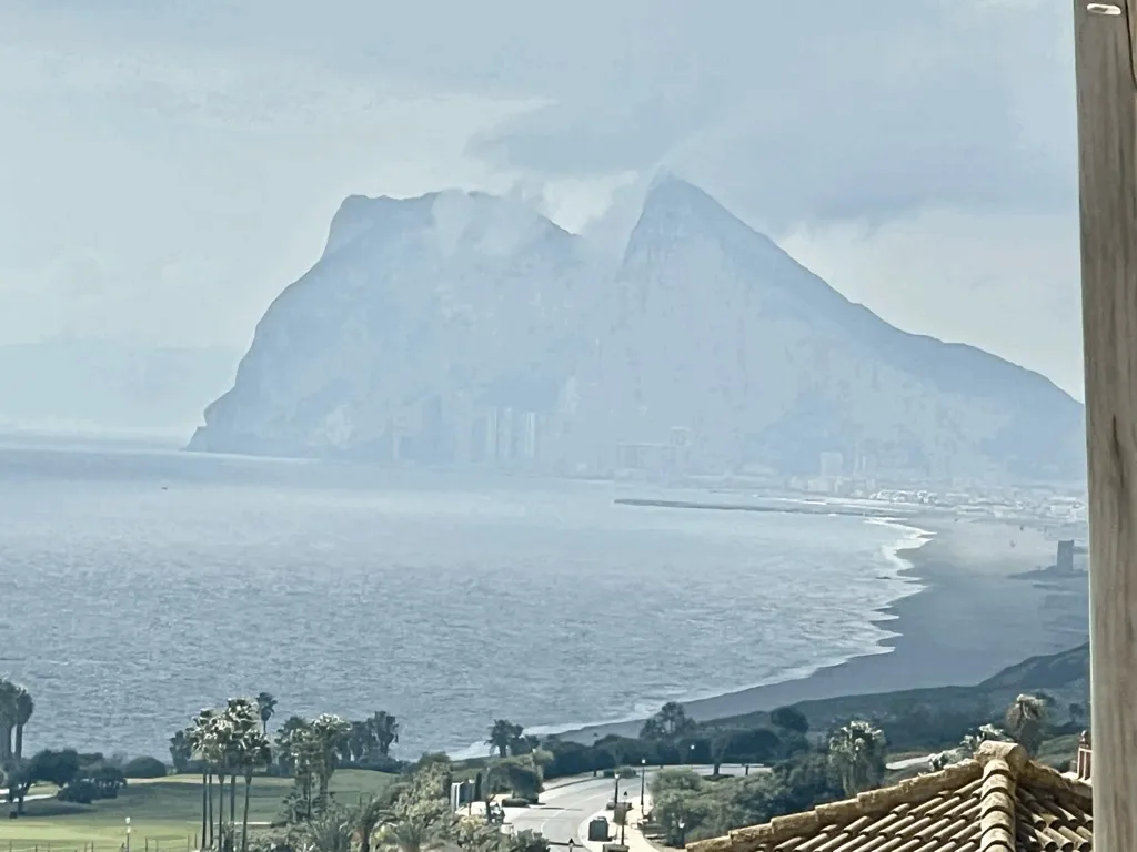 Penthouse with Sea Views in La Alcaidesa