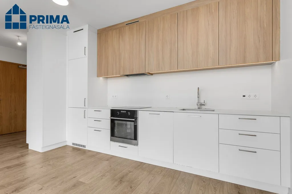 Cucina - Apartment with Balcony in Kópavogur