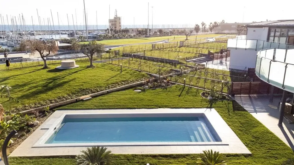 pool_area