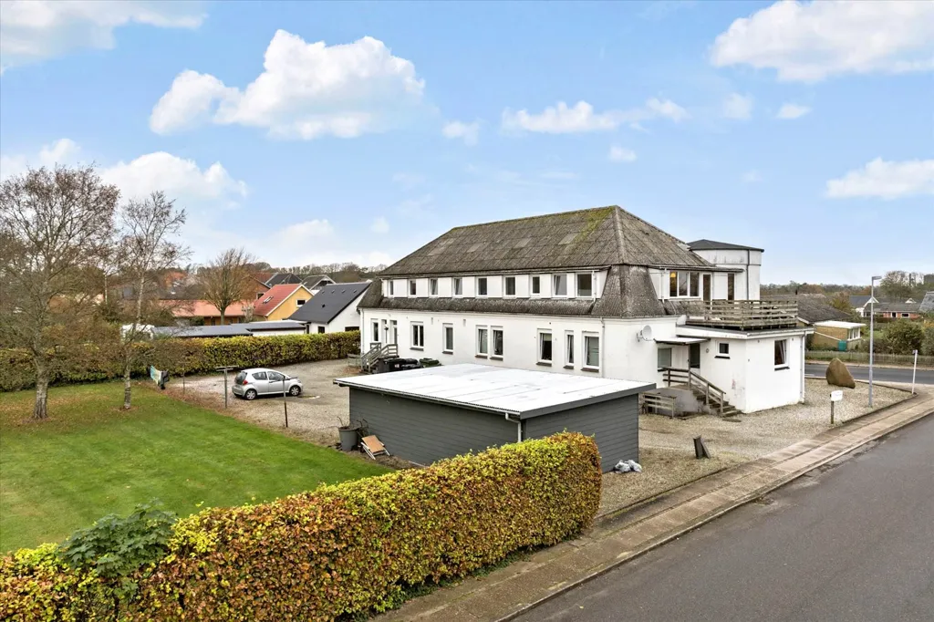 Vue aérienne - Historic Villa with Garden in Brovst