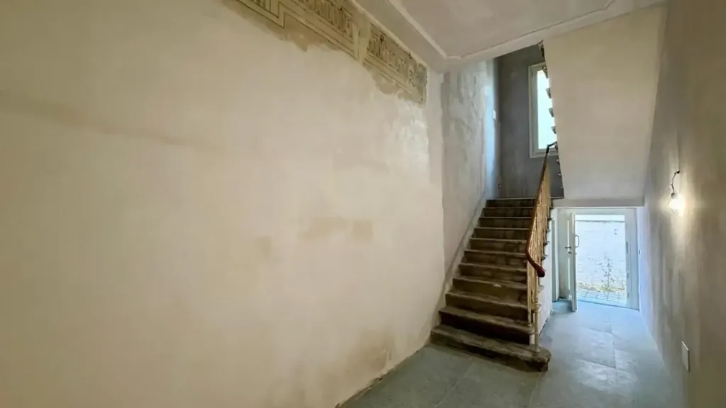 Stanze - Luxury Apartment with Liberty Staircase in Empoli