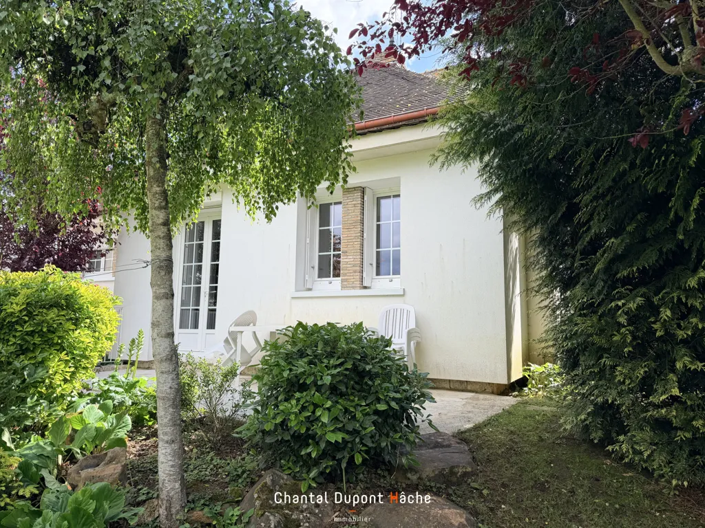 Aed - Traditional House with Garden in Chartres Agglomeration