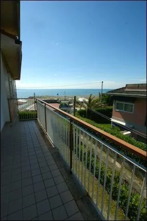 Seafront Apartment with Terrace in Ameglia