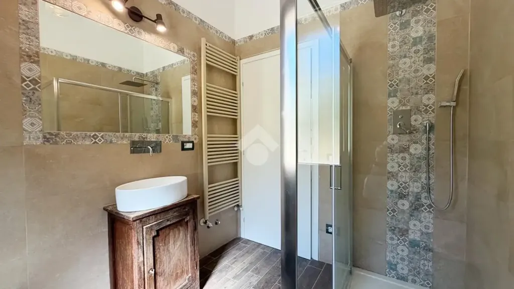 Salles de bain - Independent House with Garden in Prato