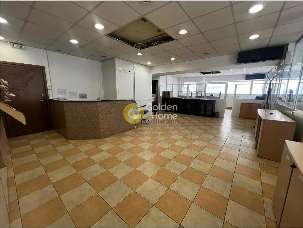 Toad - Office Space with Terrace in Piraeus Centre