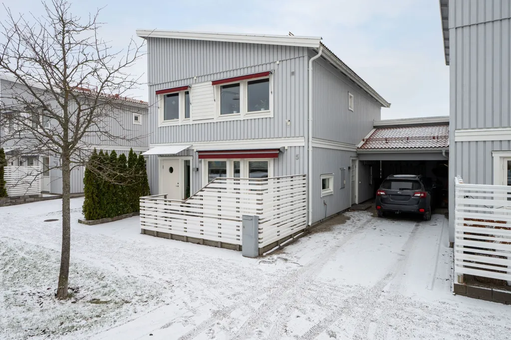 Extérieur - Terraced House with Garden in Lambohov