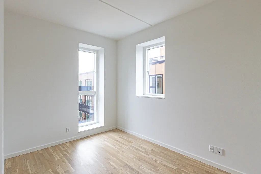 Stanze - Four-Room Apartment with Balcony in Hillerød