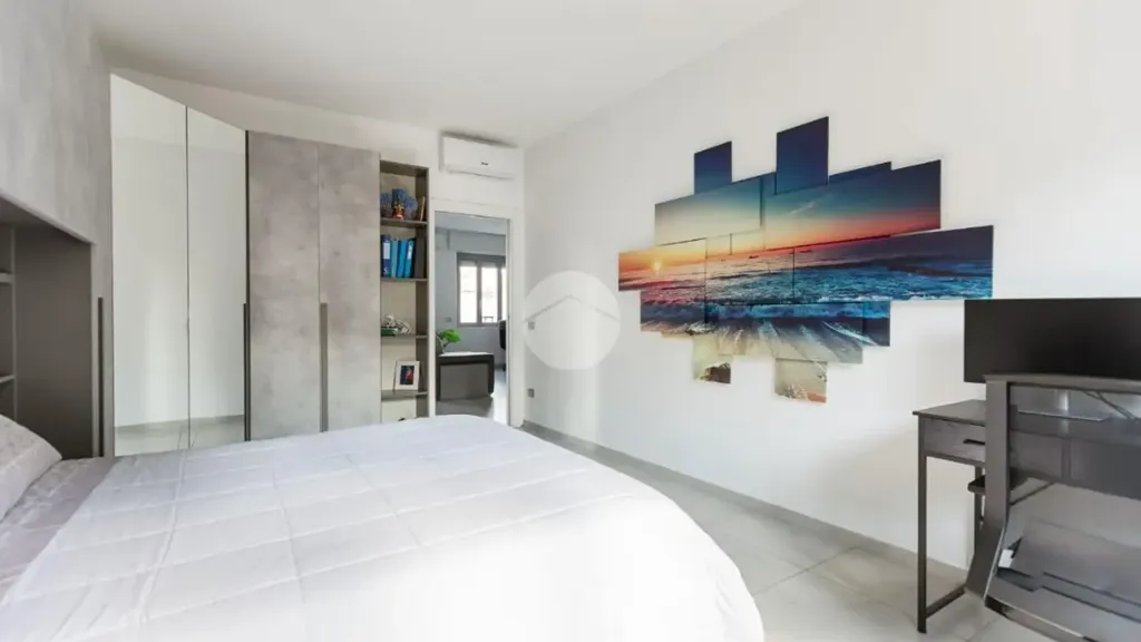 Magamistoad - Rear-Facing Two-Bedroom Flat in Bollate