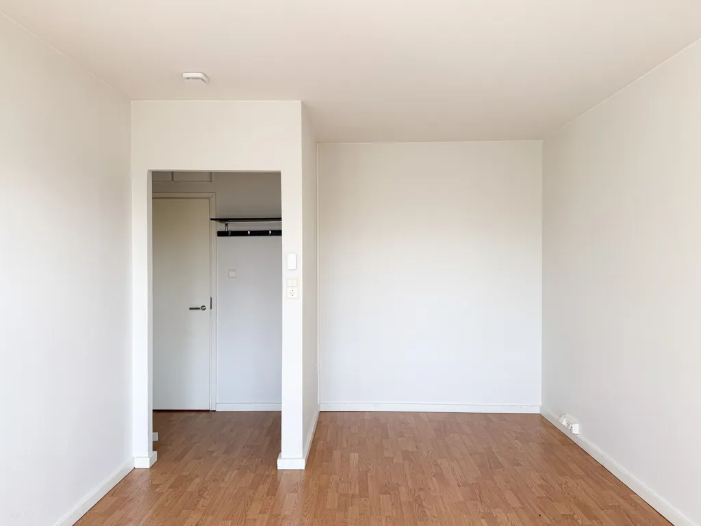 Pièces - Bright Studio Apartment in Haaga, Helsinki