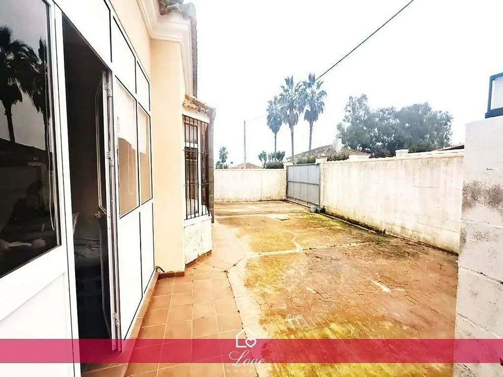 Jardín - Casa independiente con piscina en Chiclana de la Frontera