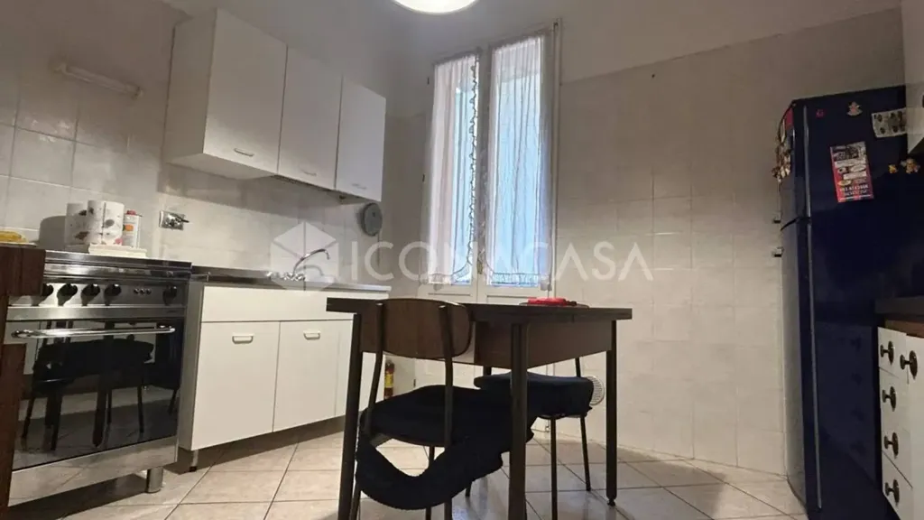 Cuisine - Apartment with Balcony in Bologna