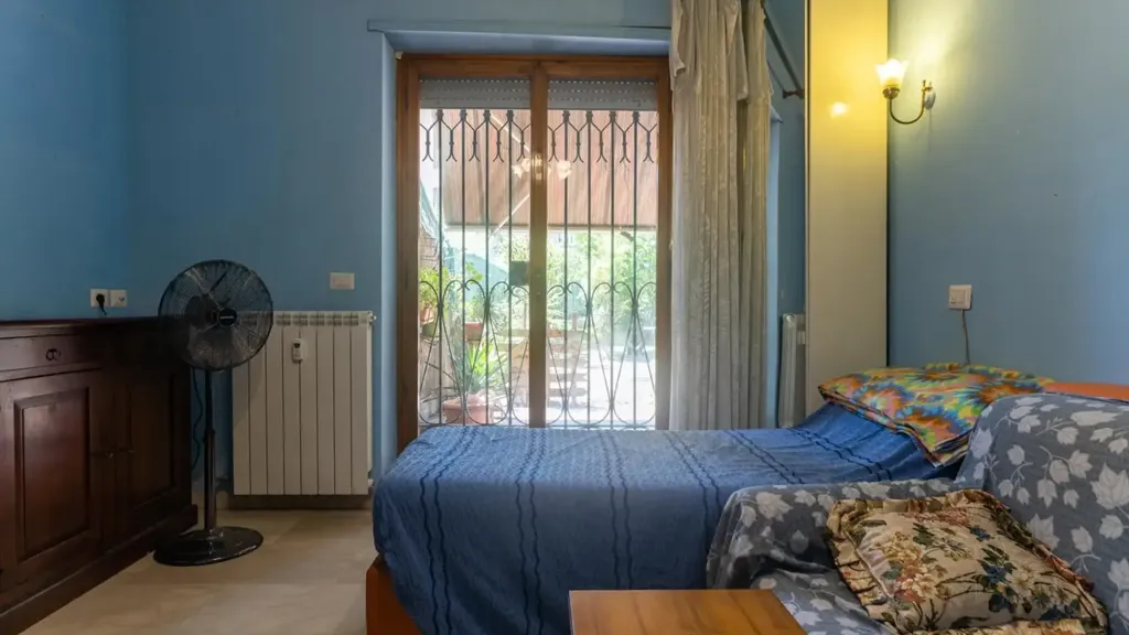 Magamistoad - Three-Bedroom Apartment with Garden in Garbatella, Rome
