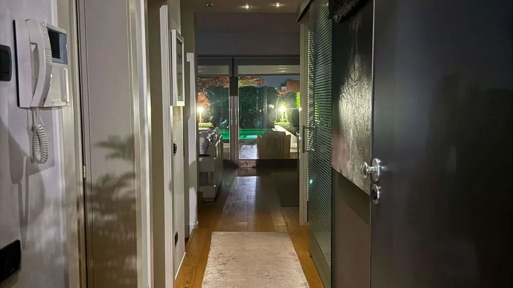Hallway - Modern Villa with Pool in Vittorio Veneto