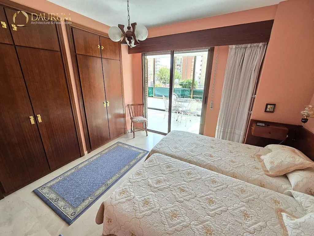 Chambres - Apartment with Pool and Terrace in Playa de Levante