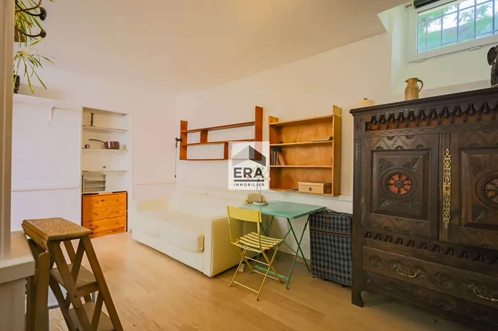 Soggiorno - Studio with Private Courtyard in Montsouris