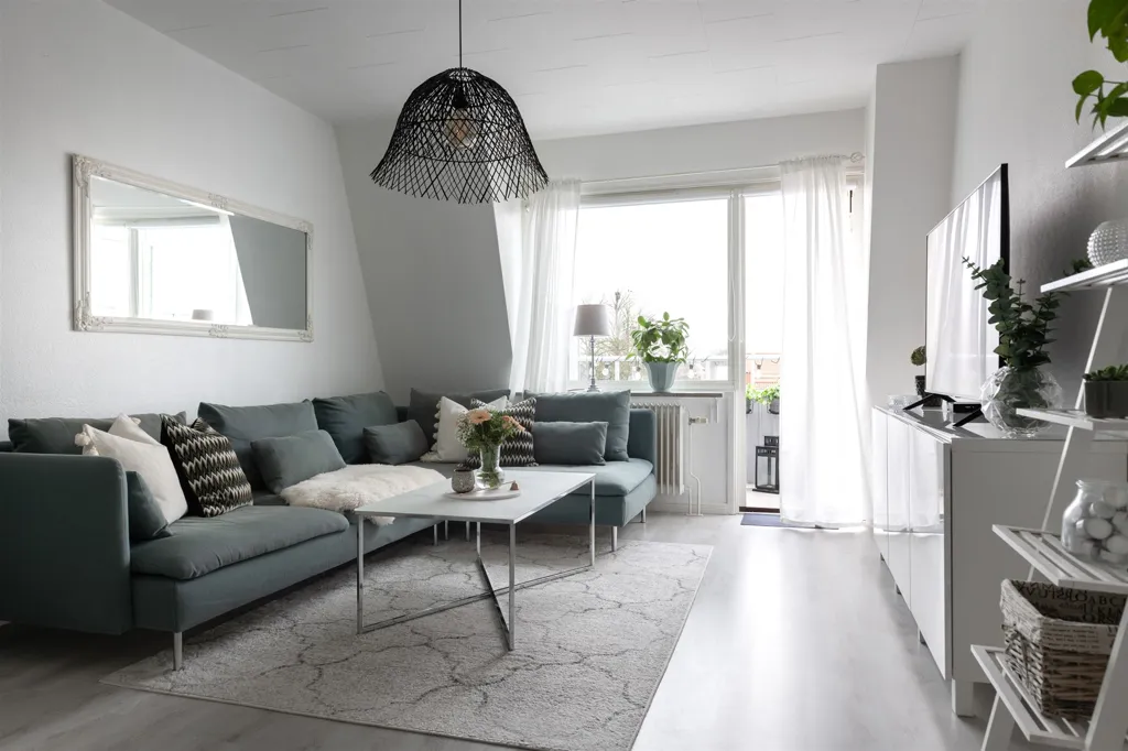 Elutuba - Two-Bedroom Flat with Balcony in Ekeby