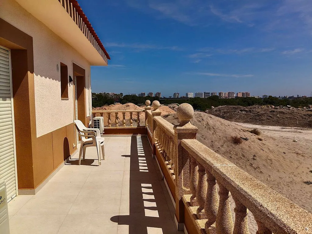 Balcony - Chalet with Pool and Sea View in La Manga