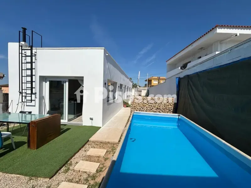 Bassein - New Flat with Pool in Creixell
