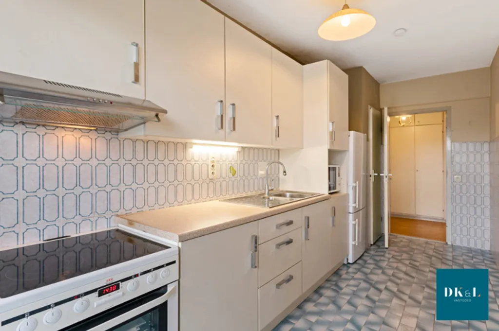 Kitchen - Apartment with Terraces in Antwerp's Van Liere