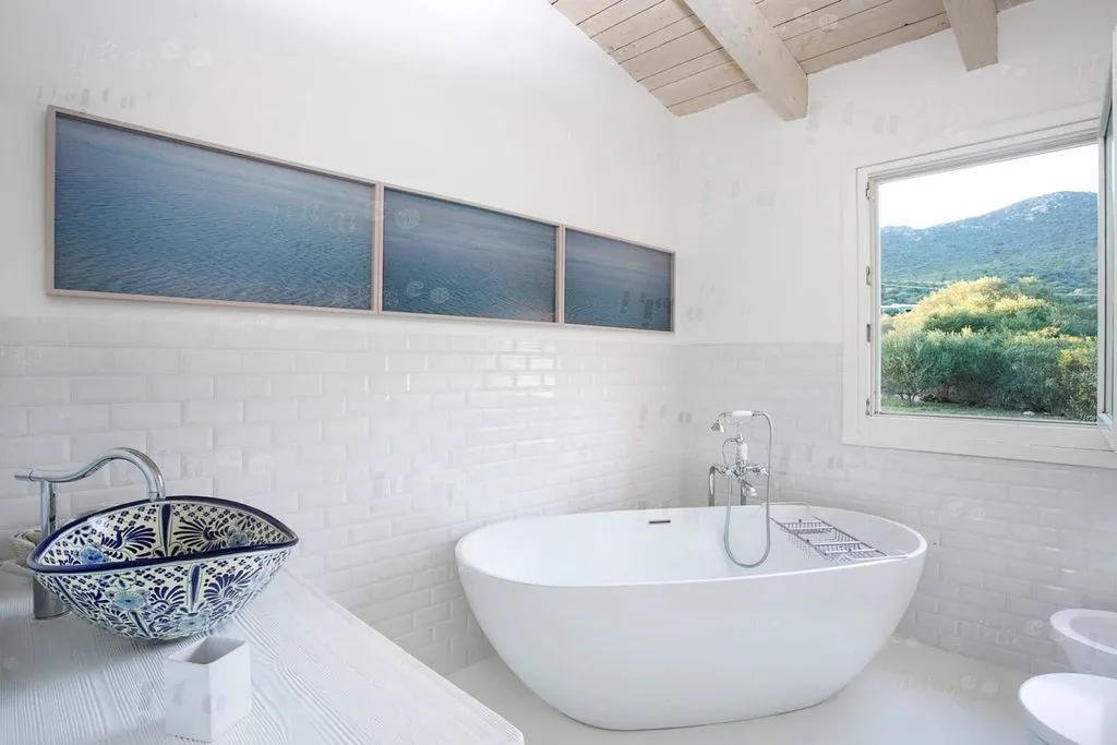 Vannitoad - Luxury Villa with Pool in Cugnana Verde, Sardinia