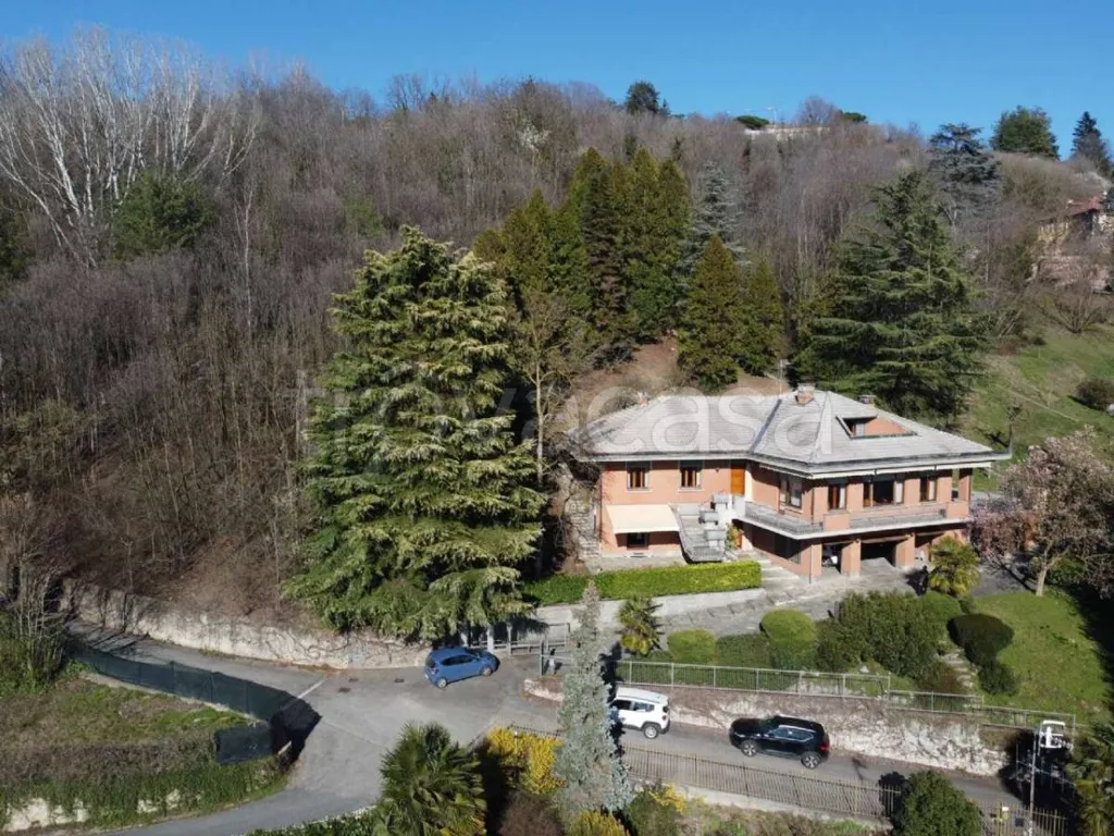 Maison 10 pièces à Moncalieri