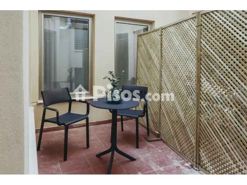 Giardino - Modern 1-Bed Flat with Terrace in Rascanya